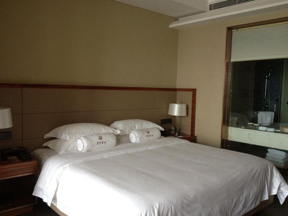 Joya International Hotel Sanya Exterior photo